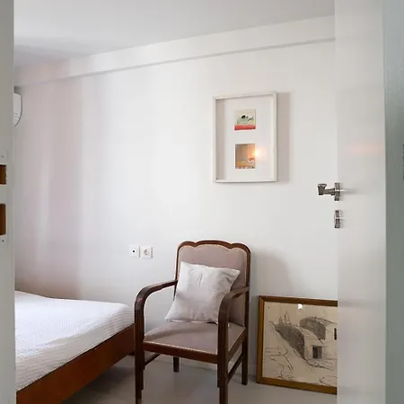Apartment Athenian Cypress House, Maisonette